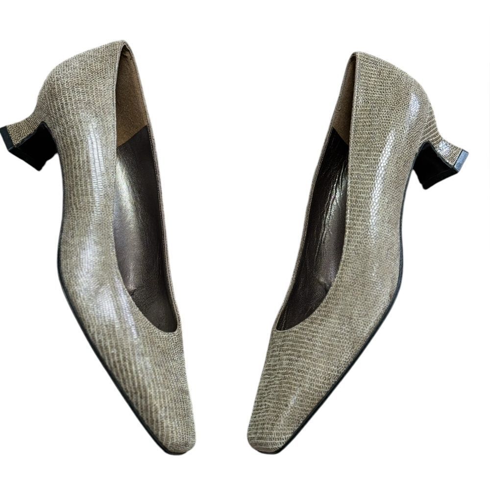 Stuart Weitzman Brown Leather Snakeskin Kitten Heels